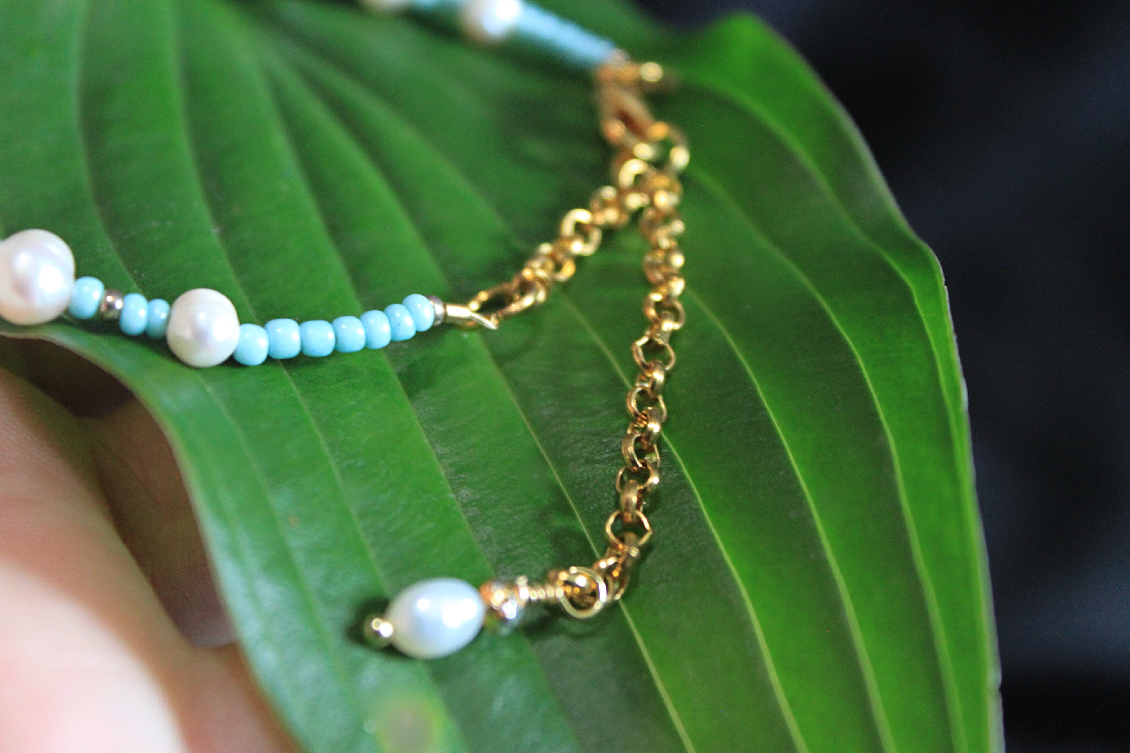 Little Baby Blue - Gold & Pearl Bracelet