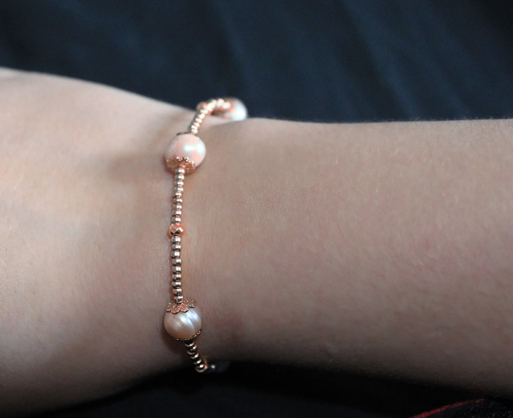 Baby Oyster Pink - Gold & Pink Pearl Bracelet