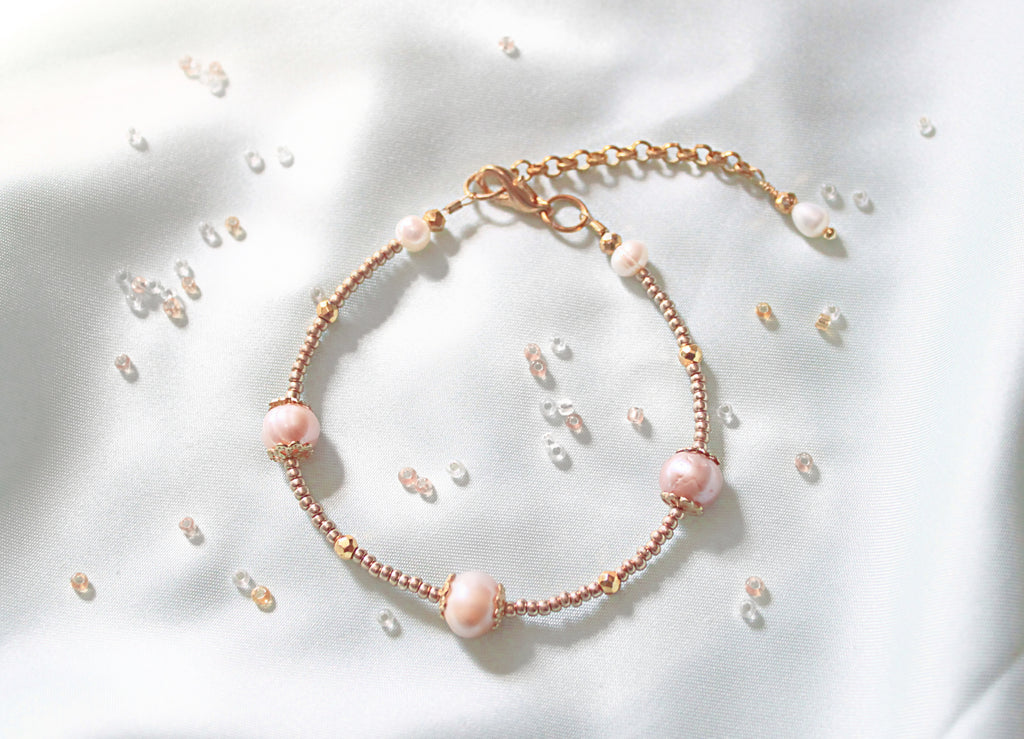 Baby Oyster Pink - Gold & Pink Pearl Bracelet