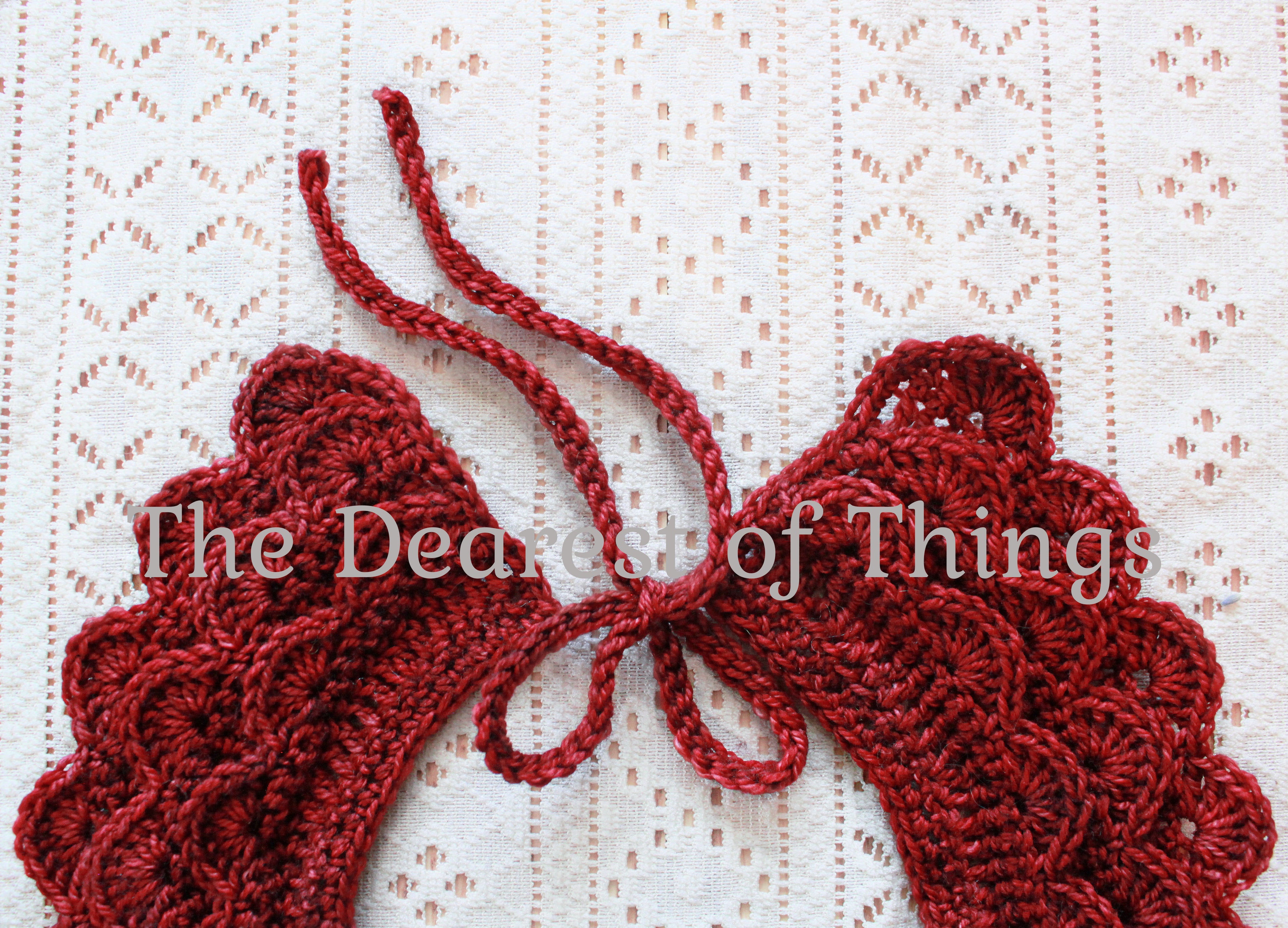 Deep Red | Scalloped Collar (Wool)