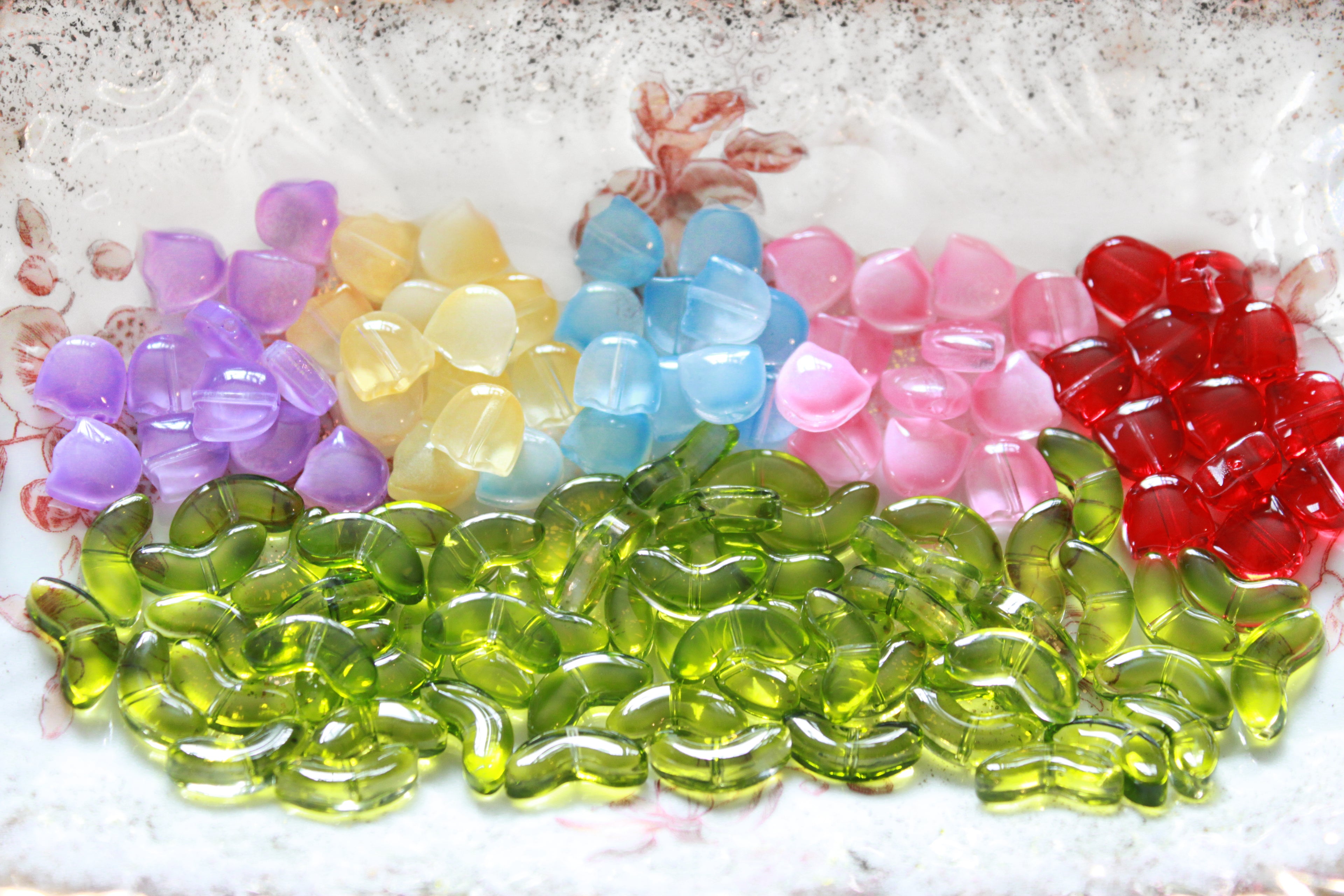 Tulip Glass Bead Set - 100 Count