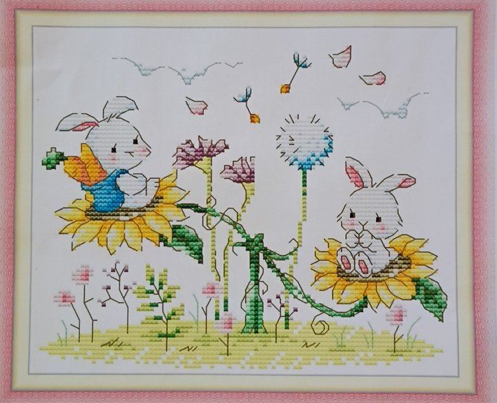 14ct Forest Playground | Joy Sunday Stamped Cross-Stitch Embroidery Kit (Backstitch)