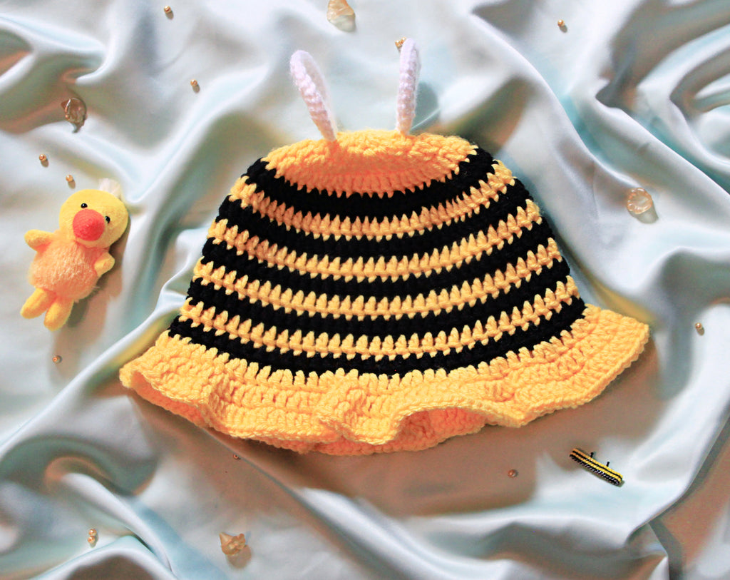 Bee Bucket Hat